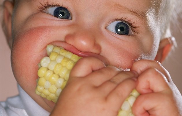 Як варити кукурудзяну кашу дитині немовля