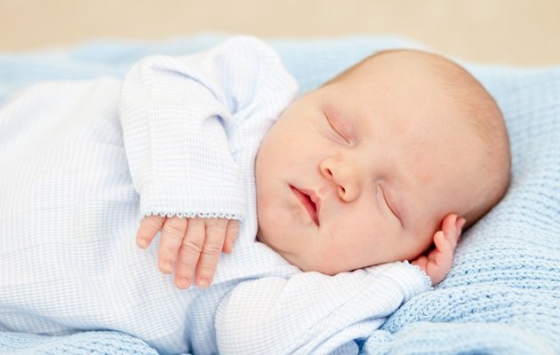 Догляд за новонародженим хлопчиком   як доглядати за малюком?
