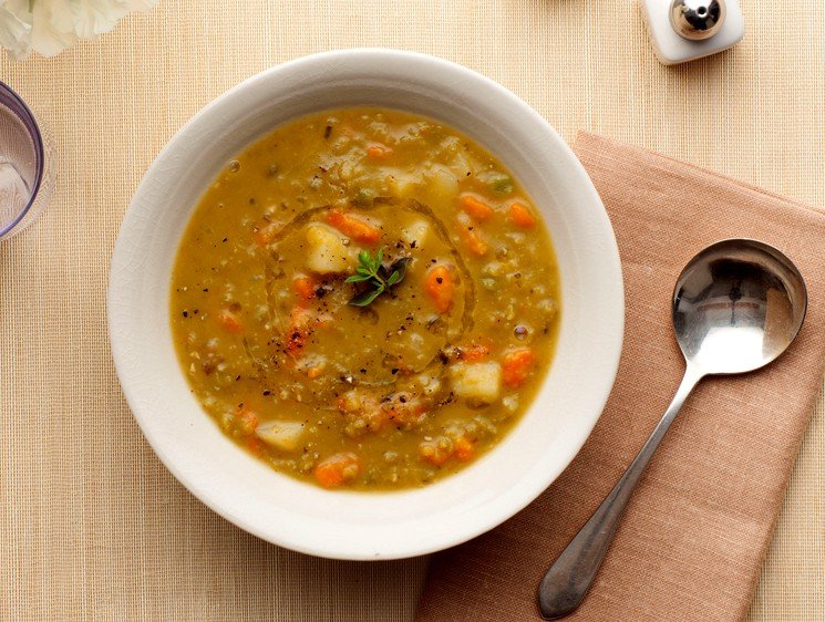 Гороховий суп без мяса — що готувати у піст?