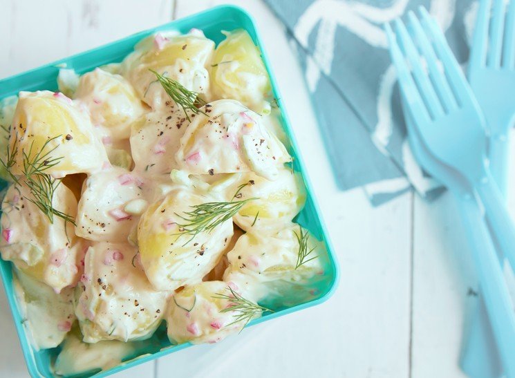 Картопляний салат з кальмарами — готуємо з морепродуктів