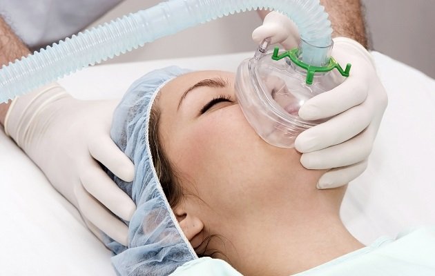 Як вибирають знеболювання (анестезію) при кесаревому розтині