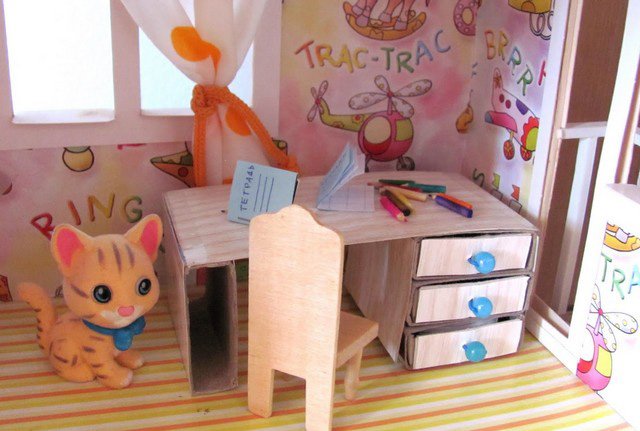 Як зробити стіл і стільці для ляльок