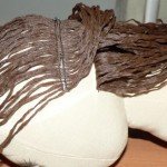 Як зробити волосся ляльки з ниток або пряжі