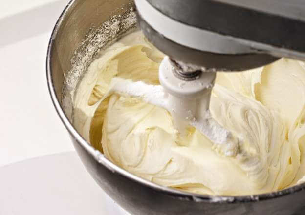 Вершково сирний крем «Чіз» в домашніх умовах для торта