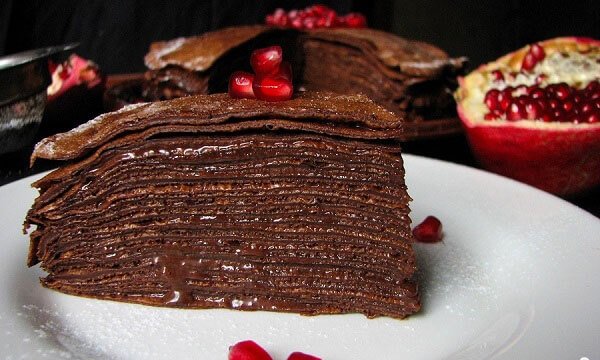 Рецепт млинцевого торта з шоколадно вершковим кремом