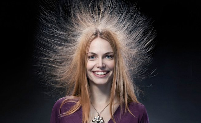 Причини і способи усунення електризації волосся