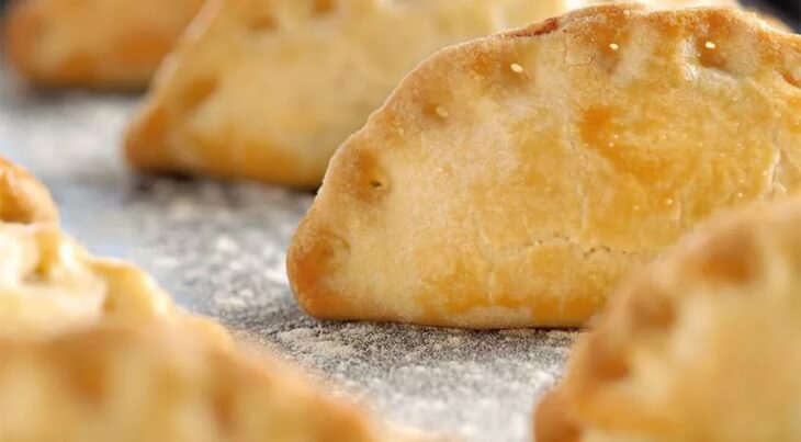 Рецепт тіста для домашнього печива: сметанне, сирне, рубане