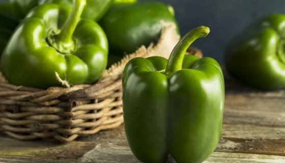 Зелений болгарський перець: калорійність, користь, фото