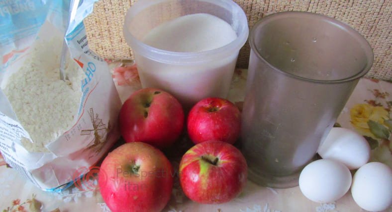 Пишна шарлотка з яблуками рецепт з фото покроково + ще кілька варіантів приготування