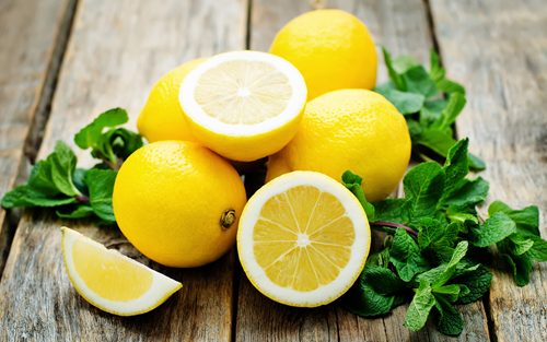 Самогон на лимоні: рецепти в домашніх умовах