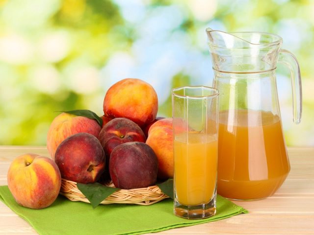 Персиковий сік: користь, прості рецепти приготування в соковарці, через соковижималку, з яблуками, з мякоттю