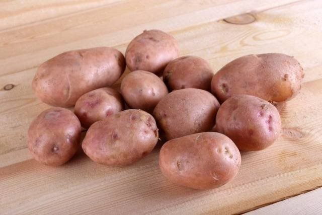 Картопля Синьоока: опис сорту, фото, відгуки
