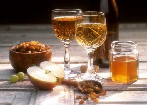 Медовуха на березовому соку: рецепти приготування на спирту, на забрусе, без дріжджів, з пергою