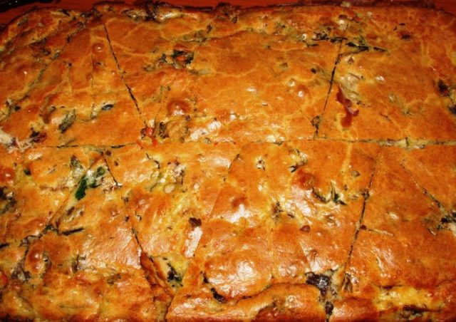 Пиріг з лисичками: покрокові рецепти з листкового і пісочного тіста, фото