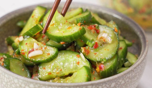 Салат по корейськи з мясом і огірками: смачні рецепти закусок