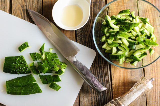 Биті огірки по китайськи: рецепти салатів з фото, калорійність