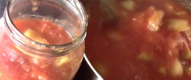 Салати з огірків в томатному соку на зиму: різані, часточками, кубиками, швидкі і смачні покрокові рецепти з фото, без стерилізації