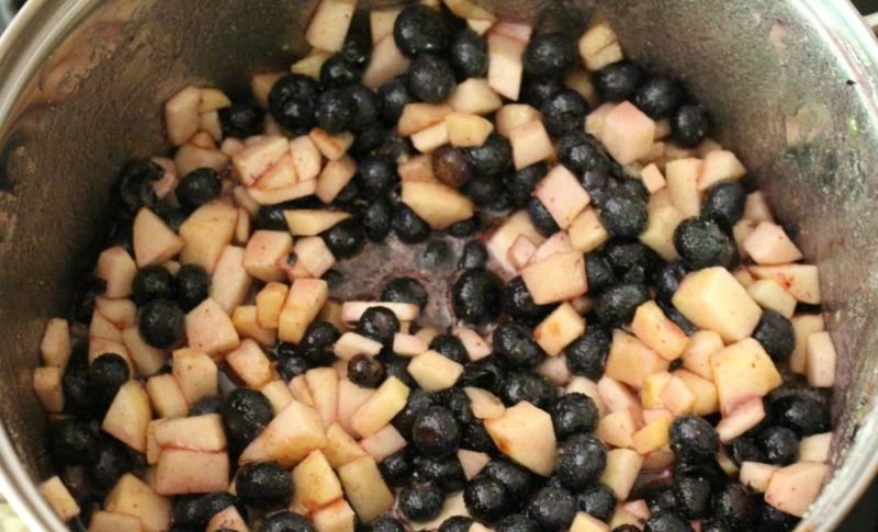 Варення з чорниці з цукром — 12 простих рецептів чорничного варення на зиму