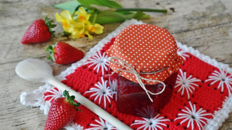 Густе варення з полуниці з цілими ягодами — 7 рецептів на зиму