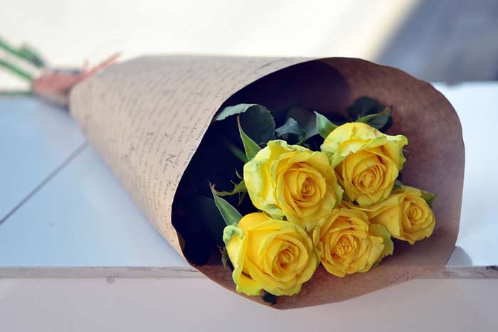 Що означає кількість троянд у букеті, до чого дарують одну або три троянди