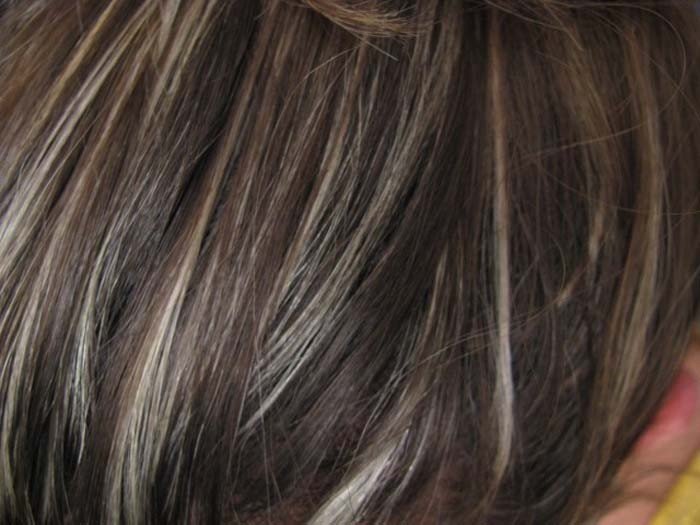 Как сделать мелирование на темных волосах чтобы не был эффект седины
