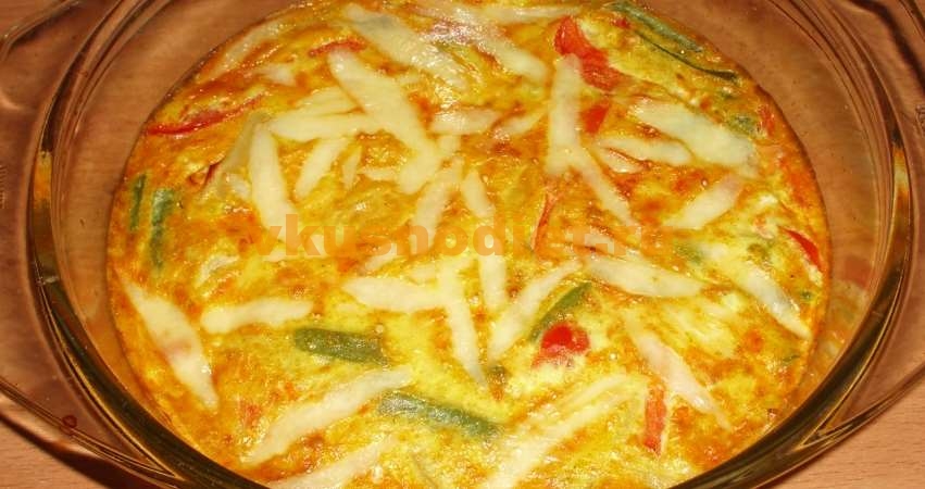 Омлет з помідорами