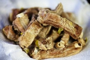 Свинячі ребра в мультиварці: покроковий кулінарний рецепт