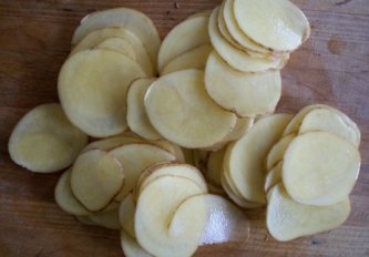 Мясо по французьки в мультиварці: покроковий кулінарний рецепт