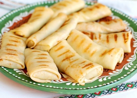 Млинці в мультиварці: покроковий кулінарний рецепт