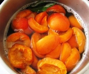 Курка в мультиварці рецепт: покроковий кулінарний рецепт
