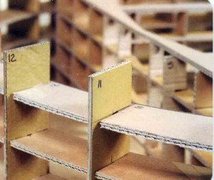Меблі з картону. Виготовлення підлогової стійки