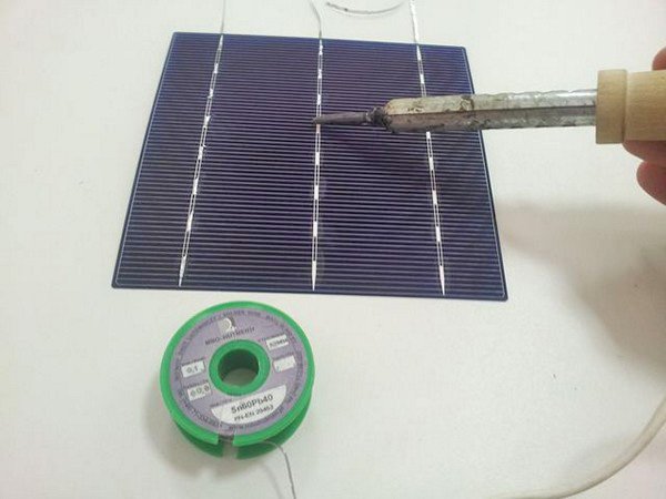 Сонячна батарея своїми руками: технологія виготовлення і принцип її використання для електропостачання будинку
