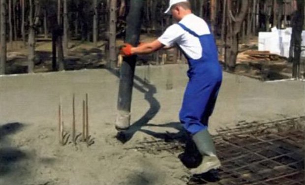 Розрахунок монолітної плити перекриття на прикладі квадратної і прямокутної плит, опертих по контуру