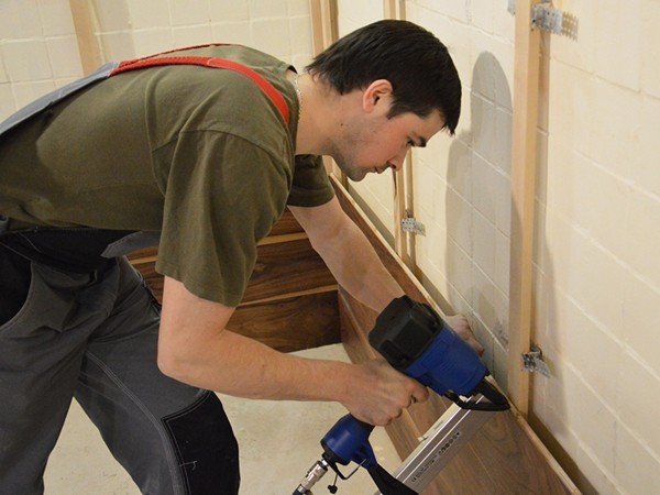 Оздоблення стін панелями: різновиди панелей і способи їх установки