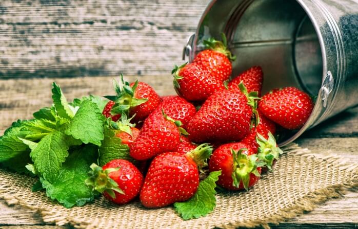 Найкорисніша ягода в світі для організму людини   топ 5